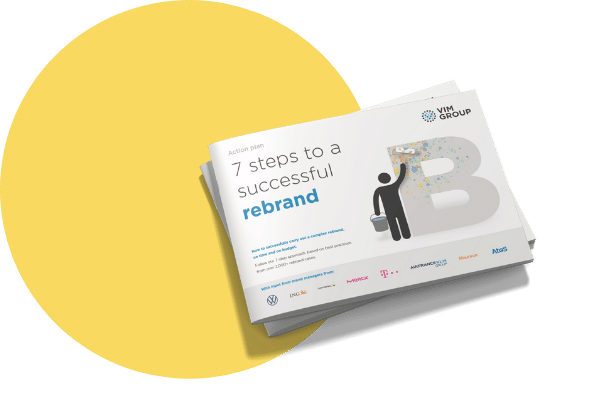 Mockup rebranding expert guide with yellow circle Mockup rebranding expert guide with yellow circle